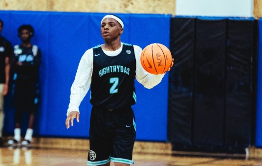 2027 5’10 Khanye Moss talks first D1 offer and more interests