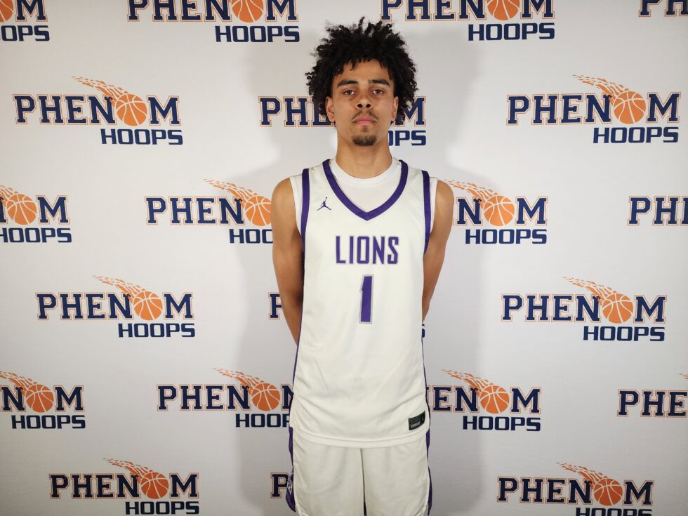 UNC Basketball Entering the Picture for 2027 Wing RJ Moore